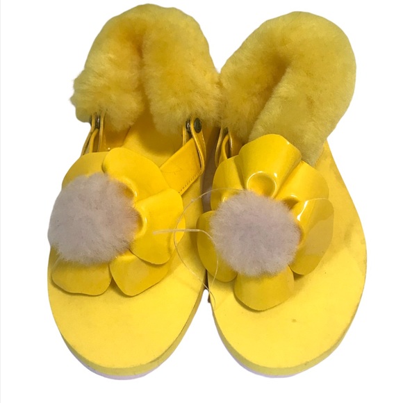 Ugg Australia NEW Poppy Flip Flop Thong Sandals Remove Back Strap Flower Pom Pom - Picture 2 of 15
